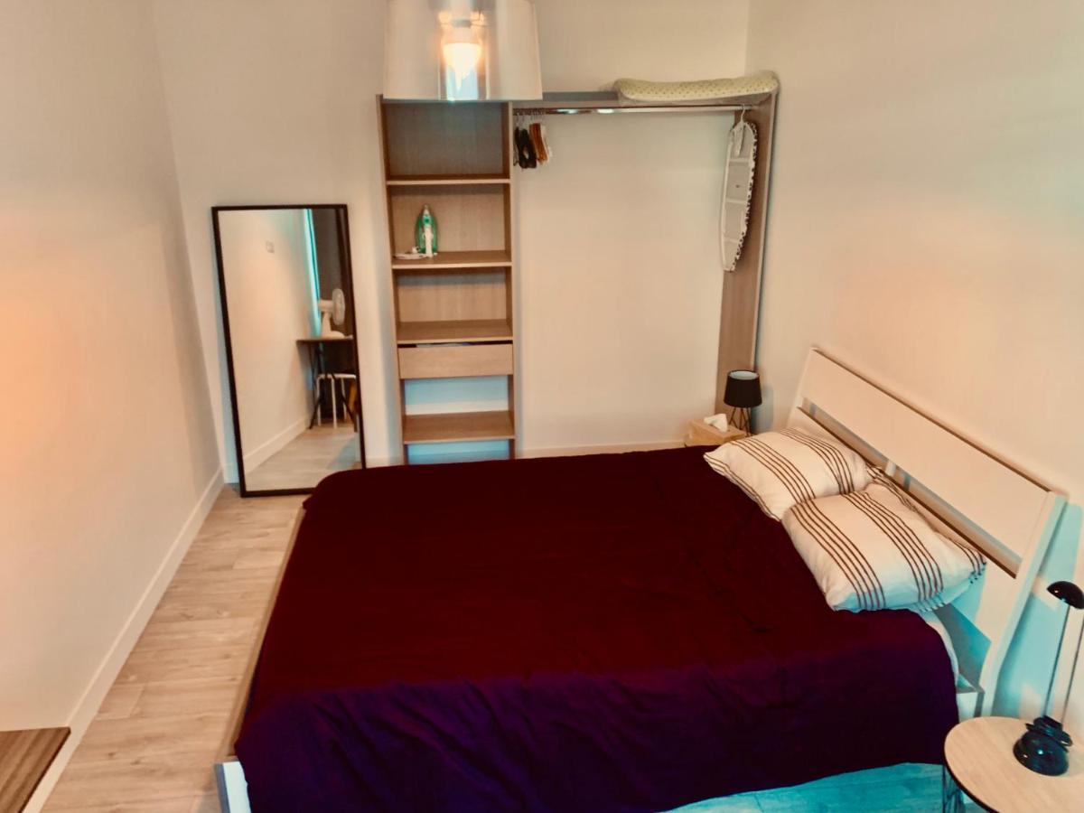 Superbe Appartement En Hyper Centre De Charleville Exterior foto